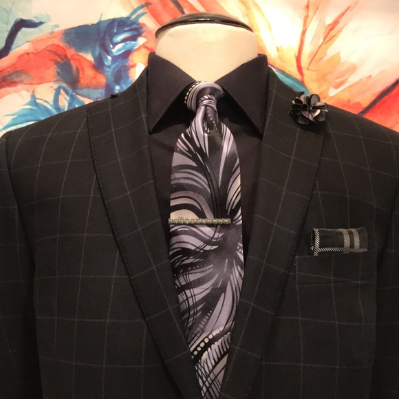 Red By Saks fifth Avenue Suit - Picture 1 of 17